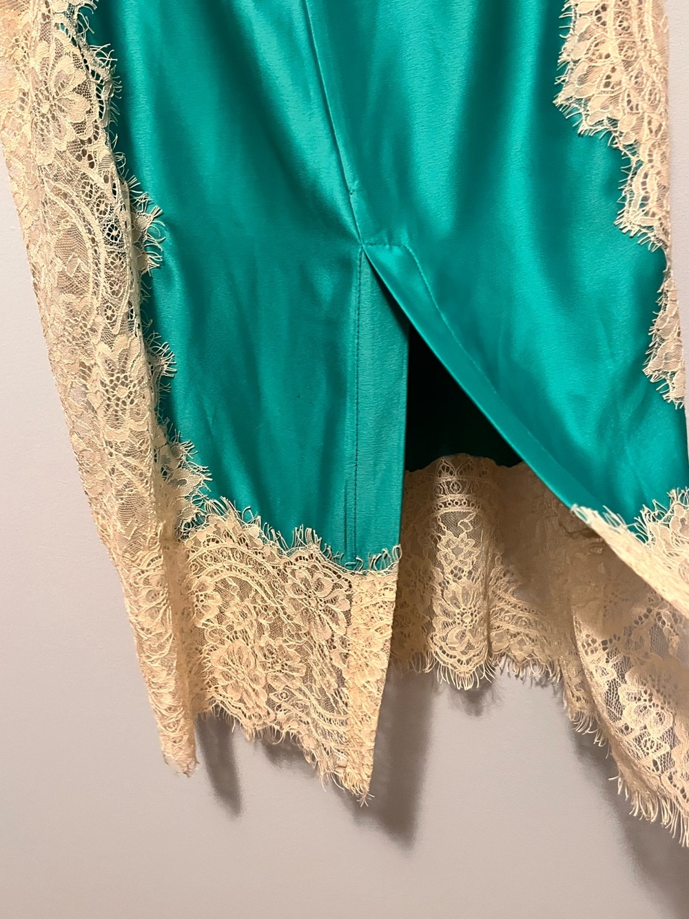 NWT🎉 Anthropologie Teal Satin Midi Skirt with Cream Lace Hem - Picture 12 of 16
